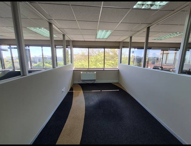 306M² OFFICE TO LET IN WOODMEAD